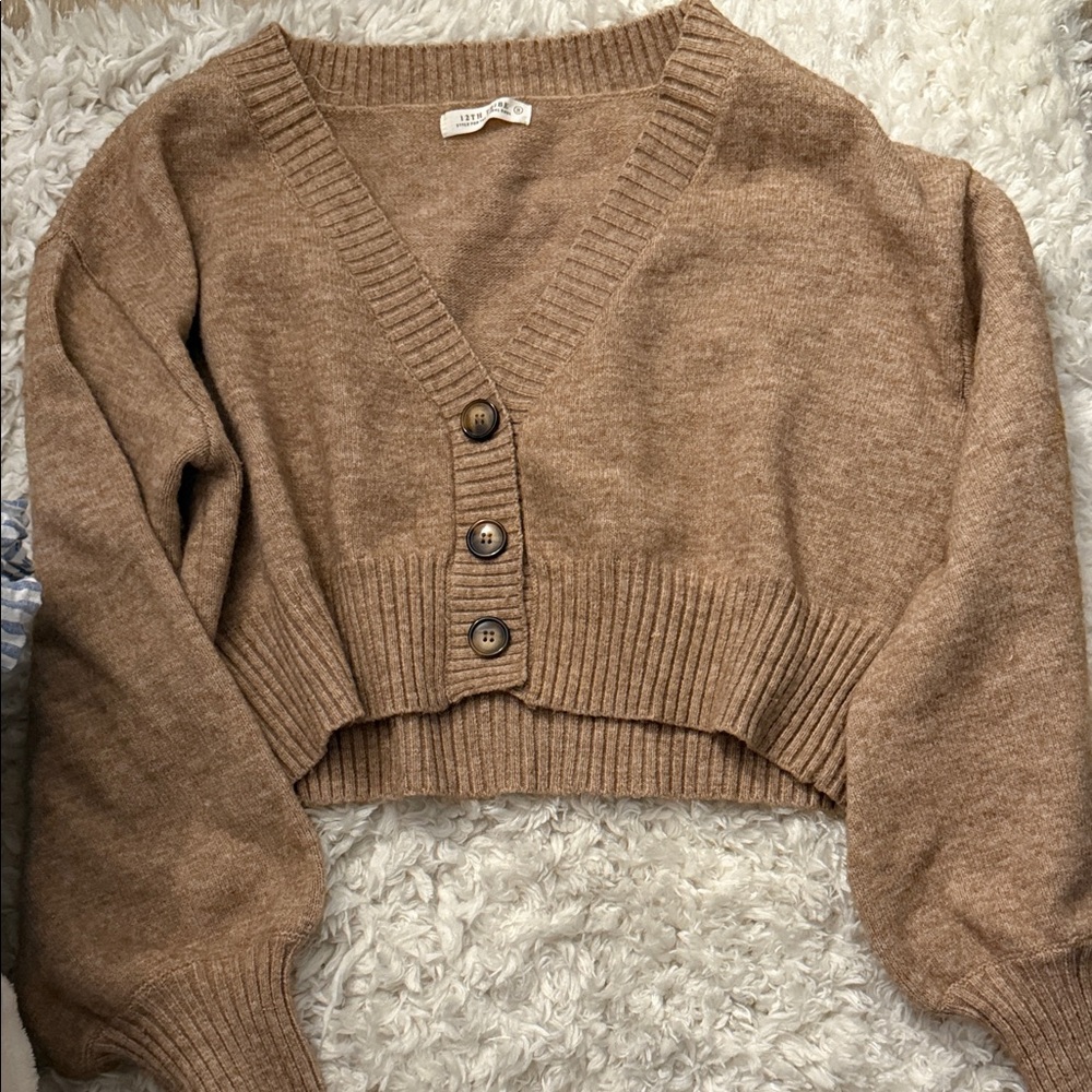 12th Tribe Cropped V-Neck Button Front Cardigan in Camel Brown